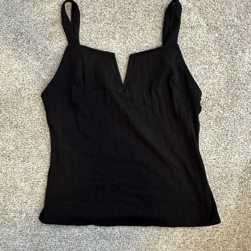 Black tank top - M